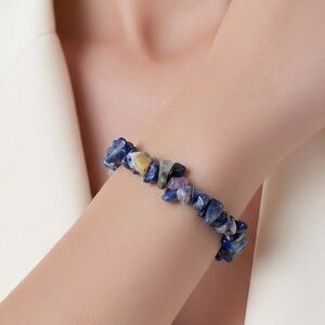 natural Sodalite/Lapis Stone Chip Bracelet